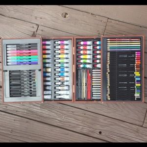 Art 101 Boxed Art Supply Set,
